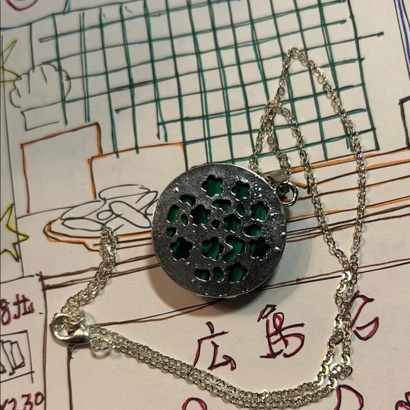 Silver Necklace with Green Pendant - Picture 3 of 4